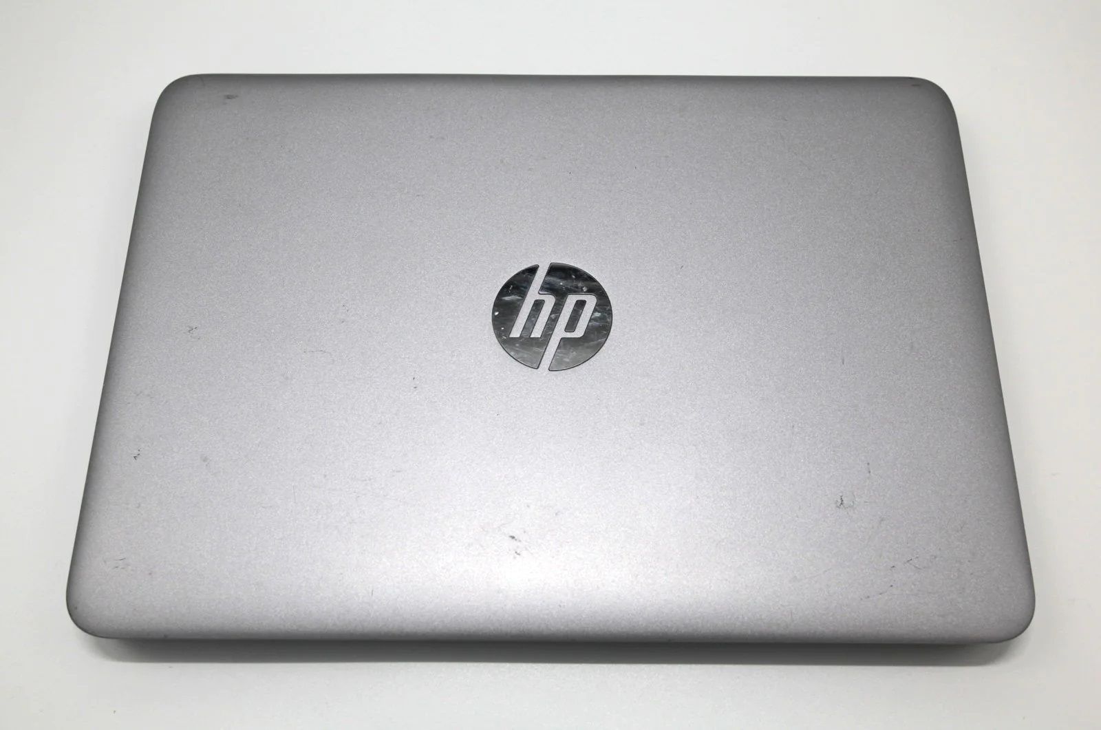 Refurbished HP EliteBook 820 G4 8GB 256GB SSD 12.6 Inch Core i5 7th Gen Windows 10 Pro Ms Office 2021 Ultraslim Laptop +Bag