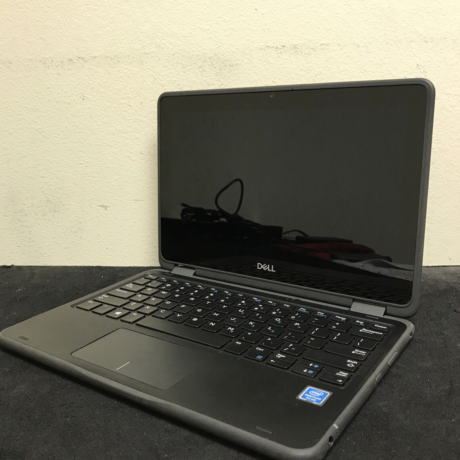 Refurbished DELL Latitude 3190 X360 4GB RAM 128GB SSD Touchscreen Intel Celeron Windows 10 Pro 2 in 1 Convertible Laptop + Free Bag