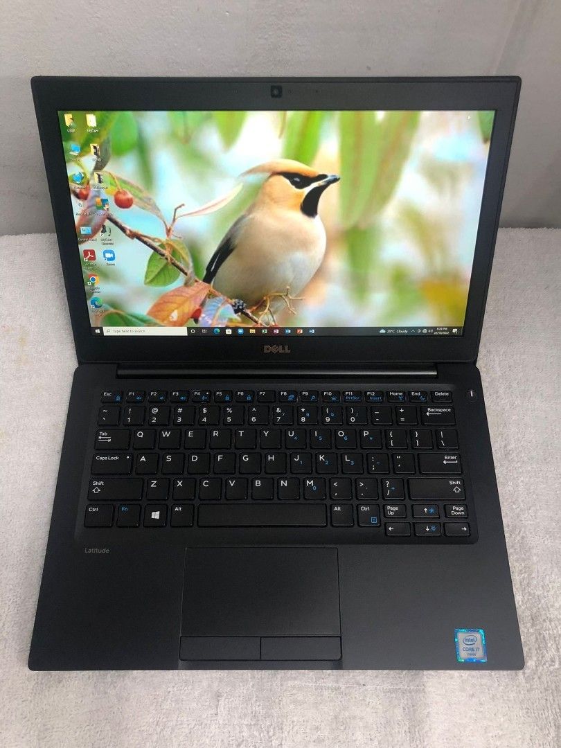 Refurbished Dell Latitude 7290 Intel Core i7 8GB RAM 256GB SSD 8th Generation 12.5 inch FHD Windows 11 Pro Business Laptop - Grade A + Bag