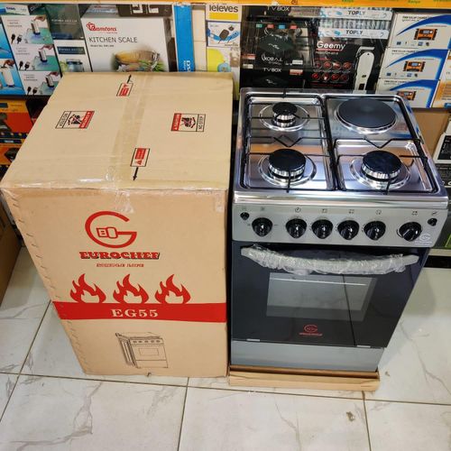 Eurochef Standing cooker/ EG55-3G1E+E OVEN Free Stand Glass Top Cooker,rotisserie Silver, 60L