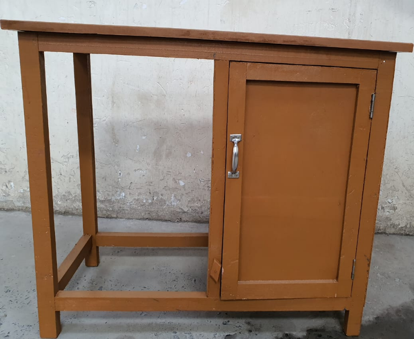 (New year sale offer price)Modern strong and classic kitchen table,Wooden strong Kitchen table with racks. suitable for 6KG cooking Meko.as picture