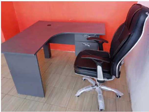 Grey L-Shaped Office/Study Desk & Premium Leather Office Chair – Perfect Combo for Comfort & Productivity.