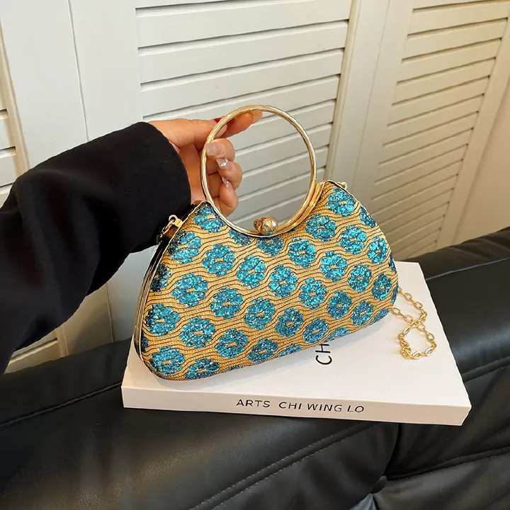 New high-end banquet bag customized with socialite temperament banquet handbag, formal dress bag, circular ring handbag