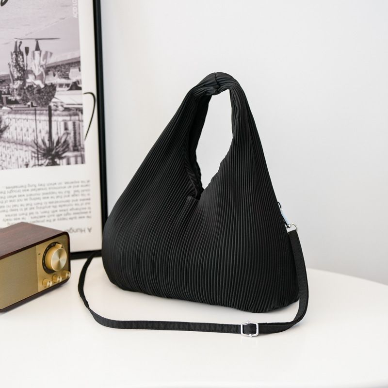 New women's bag, pleated bag, handbag, shoulder bag, crossbody bag, 2024 autumn niche large capacity Korean version, special features