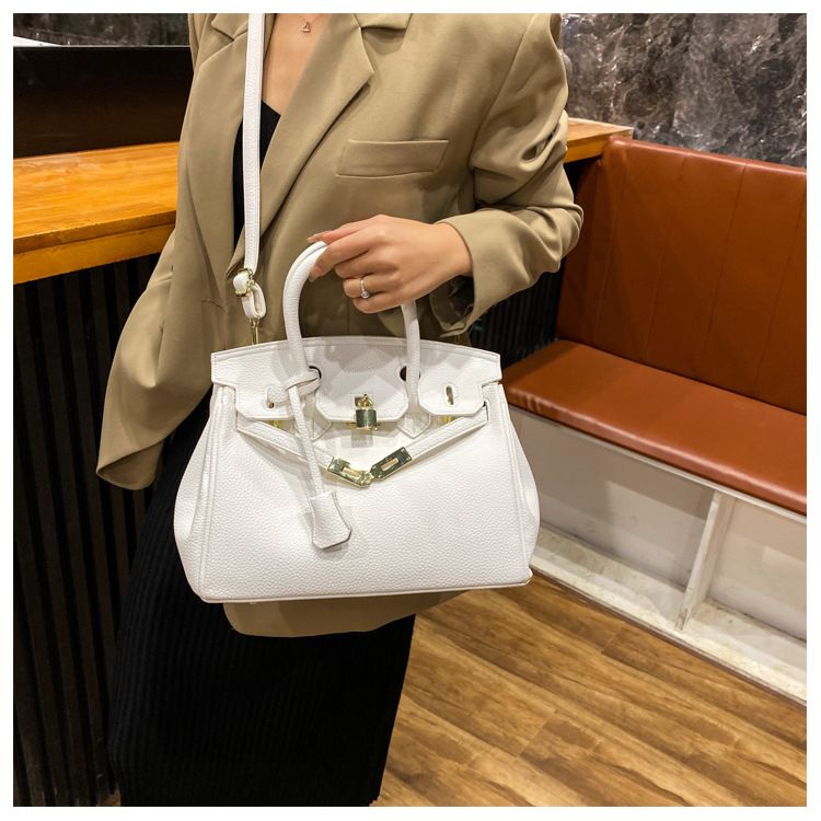 Texture Lychee Pattern Platinum Bag for Women 2025 Winter New Handheld Women's Bag Large Capacity Single Shoulder Crossbody Bag