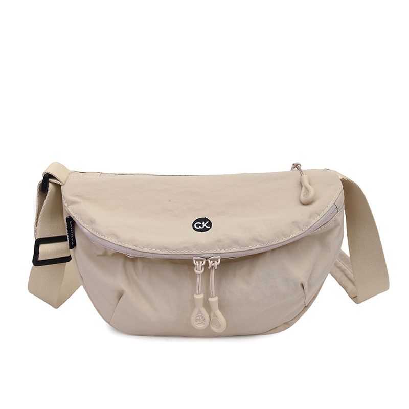 Women's high-end single shoulder cloth bag, niche and versatile crossbody women's bag, Japanese new style, casual outdoor style
Makeup bag