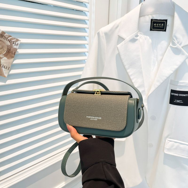 Luxury retro box bag with a high-end feel, women's 2025 new item, niche color collision single shoulder crossbody bag, commuting small square bag