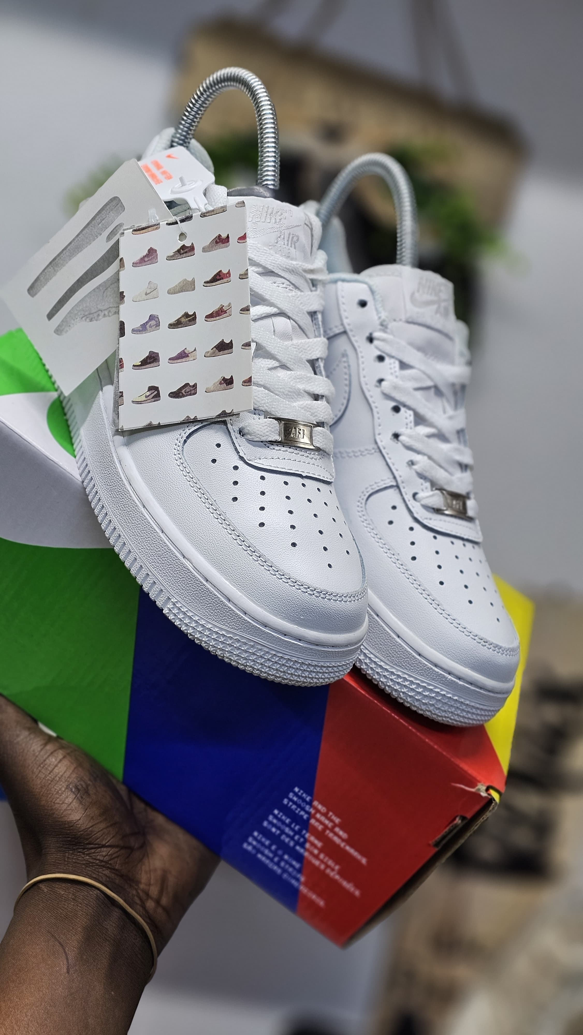 Original Air Force With FREE BOX and FREE SOCKS - AIRFORCE 1 HARD LEATHER UNISEX SNEAKER