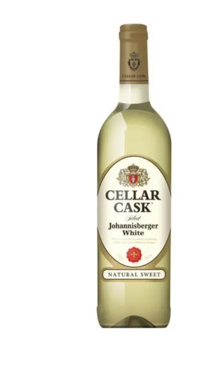 The wine has a brilliant clear ruby red appearance and has notes of fresh berries with subtle spicy nuances. On the palate it is crisp and fruity with a delicious lingering sweetness.
