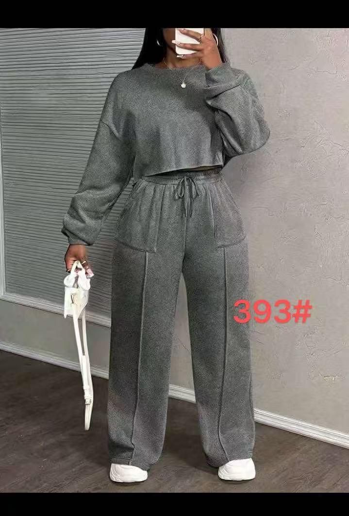 Trendy 2PC Ladies Outfit – Stylish Matching Top & Bottom Set