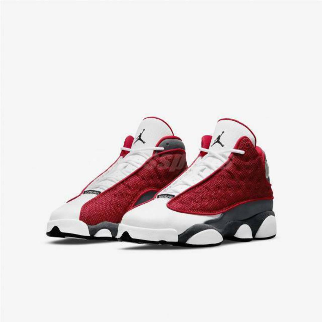 ORIGINAL AIR JORDAN  13 CLASSY RETRO, BLACK WHITE CUSTOMIZED JORDAN, COLOUR BLACK ,HIGH QUALITY SNEAKERS. JORDAN Best shop for Airforce, Air jordan, Airmax tn, Air force sneakers)💥💯