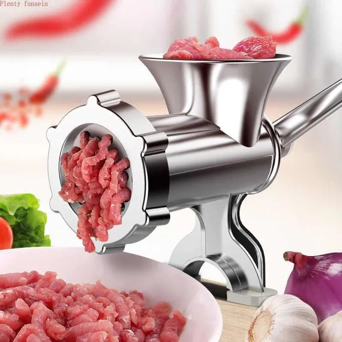 Manual Meat Mincer And Grinder - Aluminum AlloyQuickly & easily grind, mince and crush meat, vegetables, beans, garlic, coconut, nuts etc. Can also be used to finely mince or puree vegetables for baby
