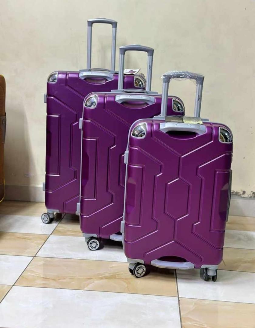 double handle fibre hardshell suitcase - durable spinner travel luggage