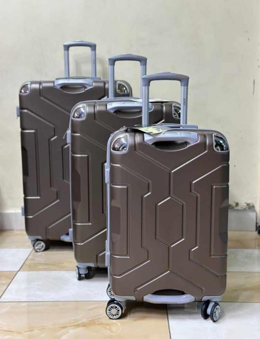 double handle fibre hardshell suitcase - durable spinner travel luggage