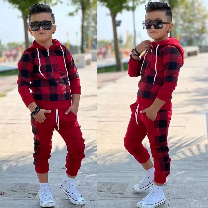 Boy's sweatpants clothing set 2pcs.tracksuit. Best quality from Turkey