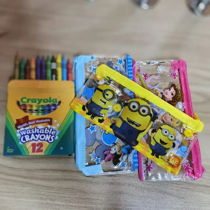 12PC WASHABLE  CRAYONS NONTOXIC AND A 1 FREE CARRYING CASE