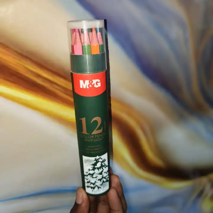 4packs M&G 12 COLORS COLOR PENCIL COMES IN A CASE AS IN THE PICTURE