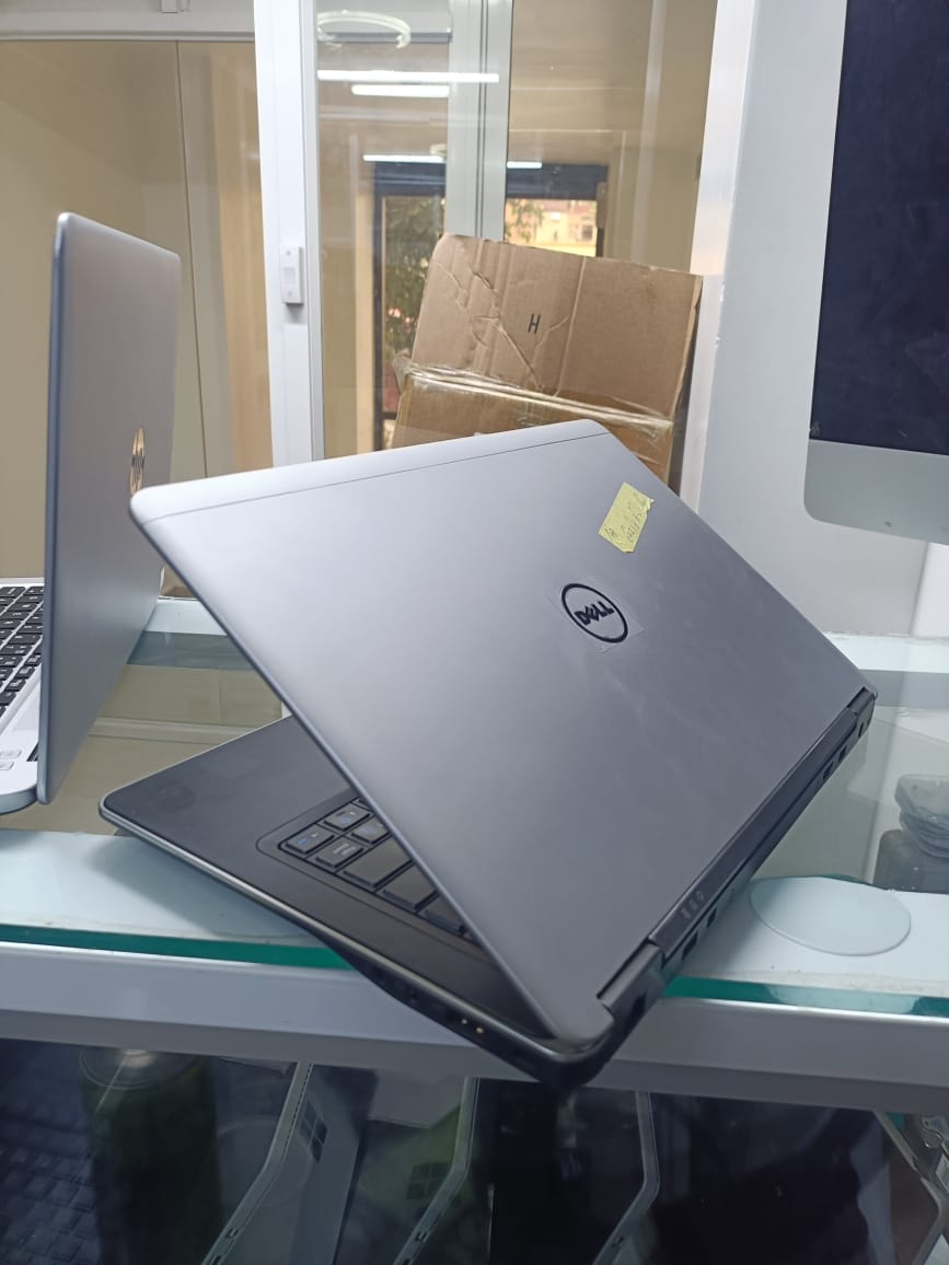 Dell Latitude 7440 | Professional Laptop with High-Speed Core i7, 8GB RAM & 500GB Storage | Perfect for Multitasking VERY PORTABLE