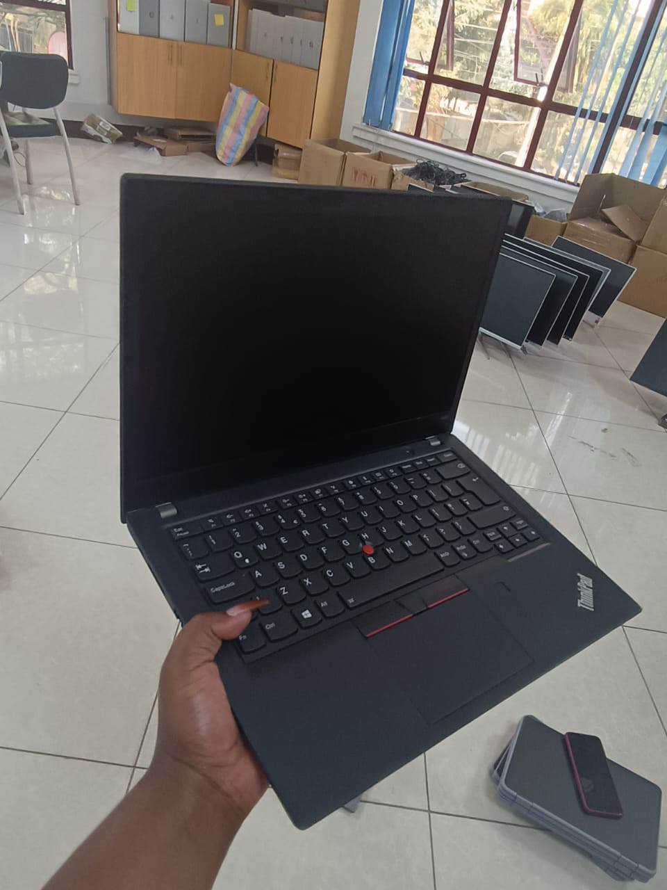 Lenovo ThinkPad X1 Carbon 6th Gen - Intel Core i5, 8GB RAM, 256GB SSD, 14” Full HD Ultrabook - Lightweight & Powerful Business Laptop