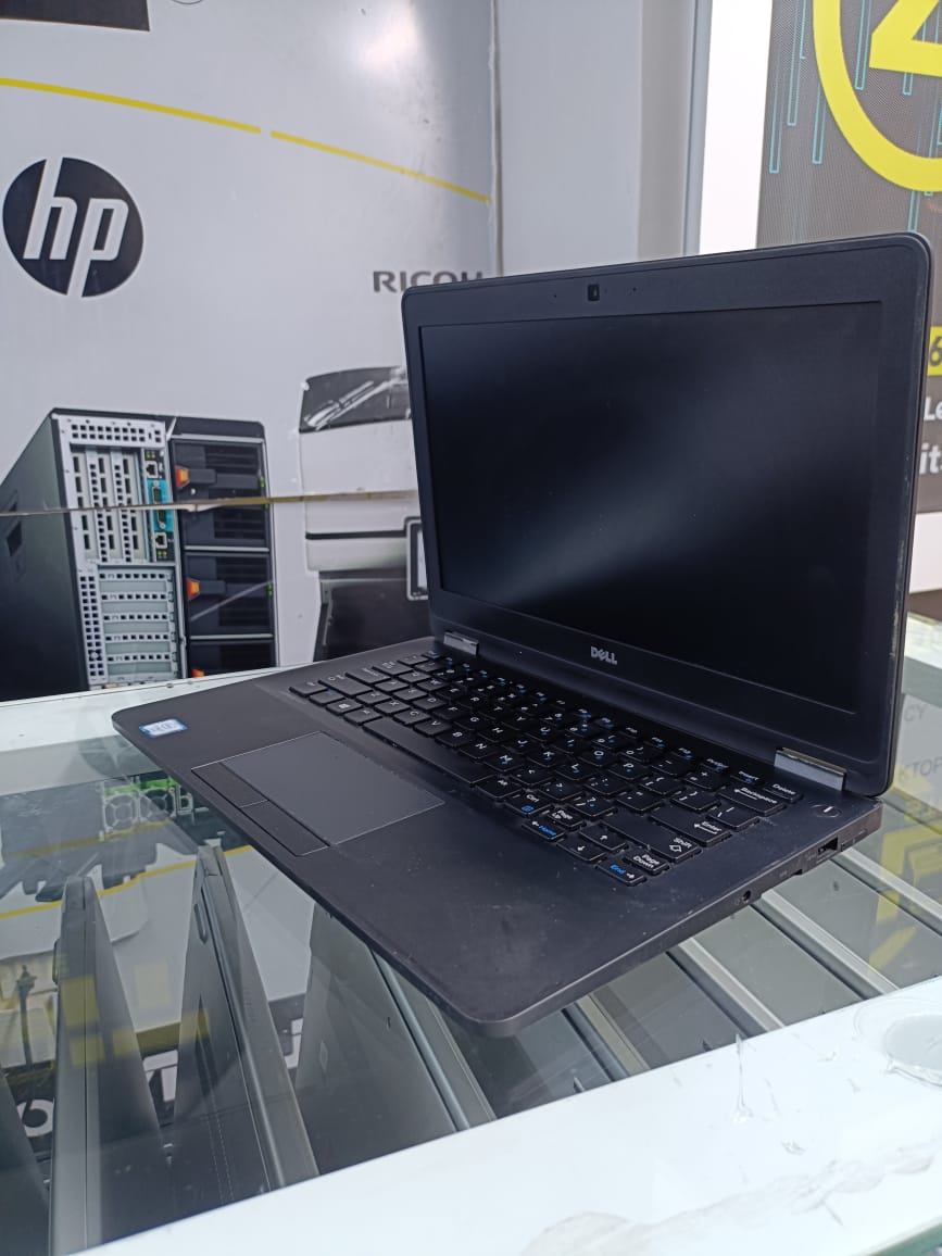 Dell Latitude E7270 is a business-focused ultrabook laptop featuring a 6th generation Intel Core i5-6300U processor, 8GB of DDR4 RAM, and a 256GB SSD. It has a 12.5-inch display with a 1366x768