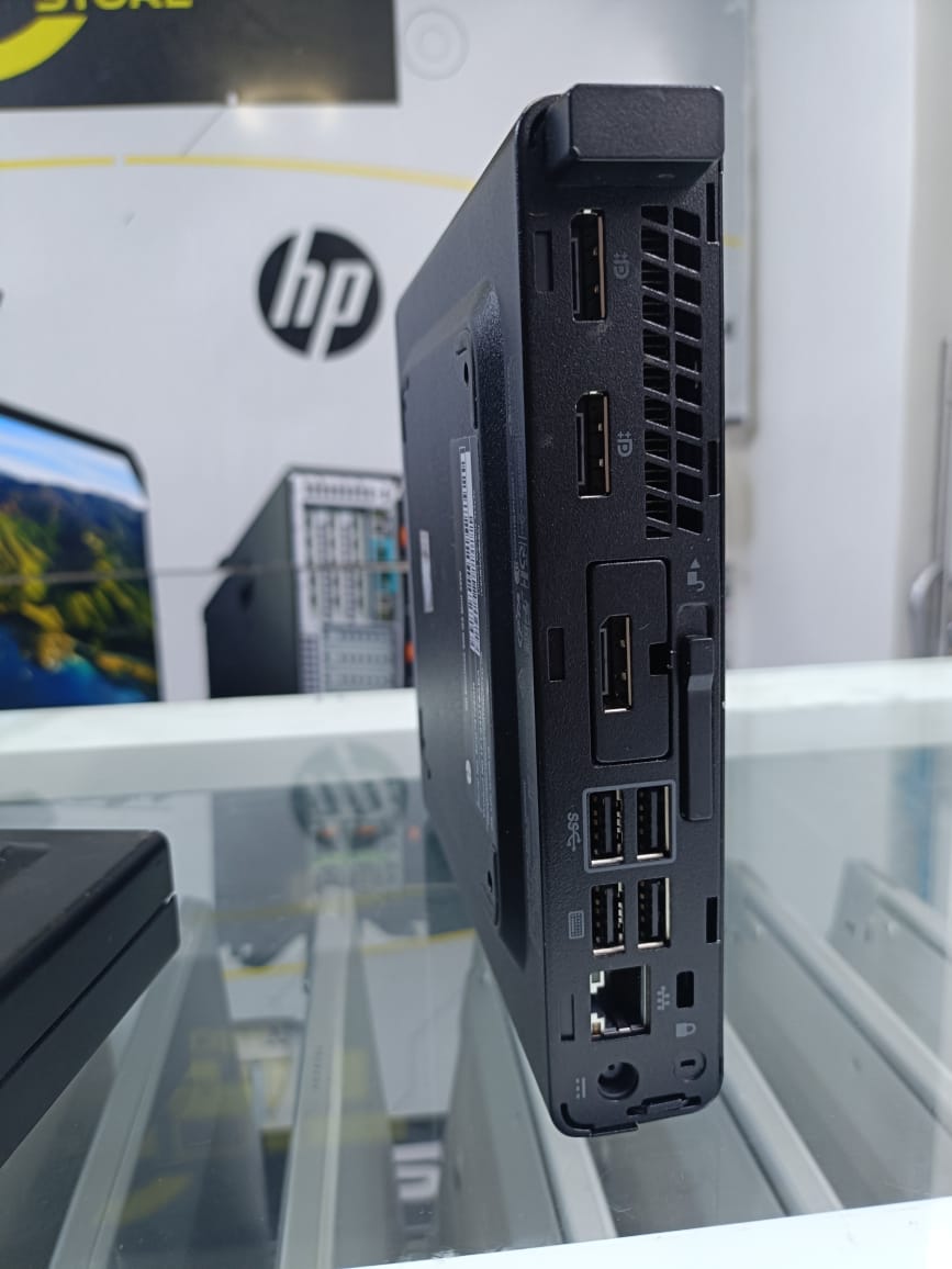 REFUBLISHED HP ELITEDESK 800 G3 DESKTOP  COI5 7TH GENERATION 8GBRAM 256GBSSD
Performance: Reliable and efficient for business, home office, and everyday computing needs