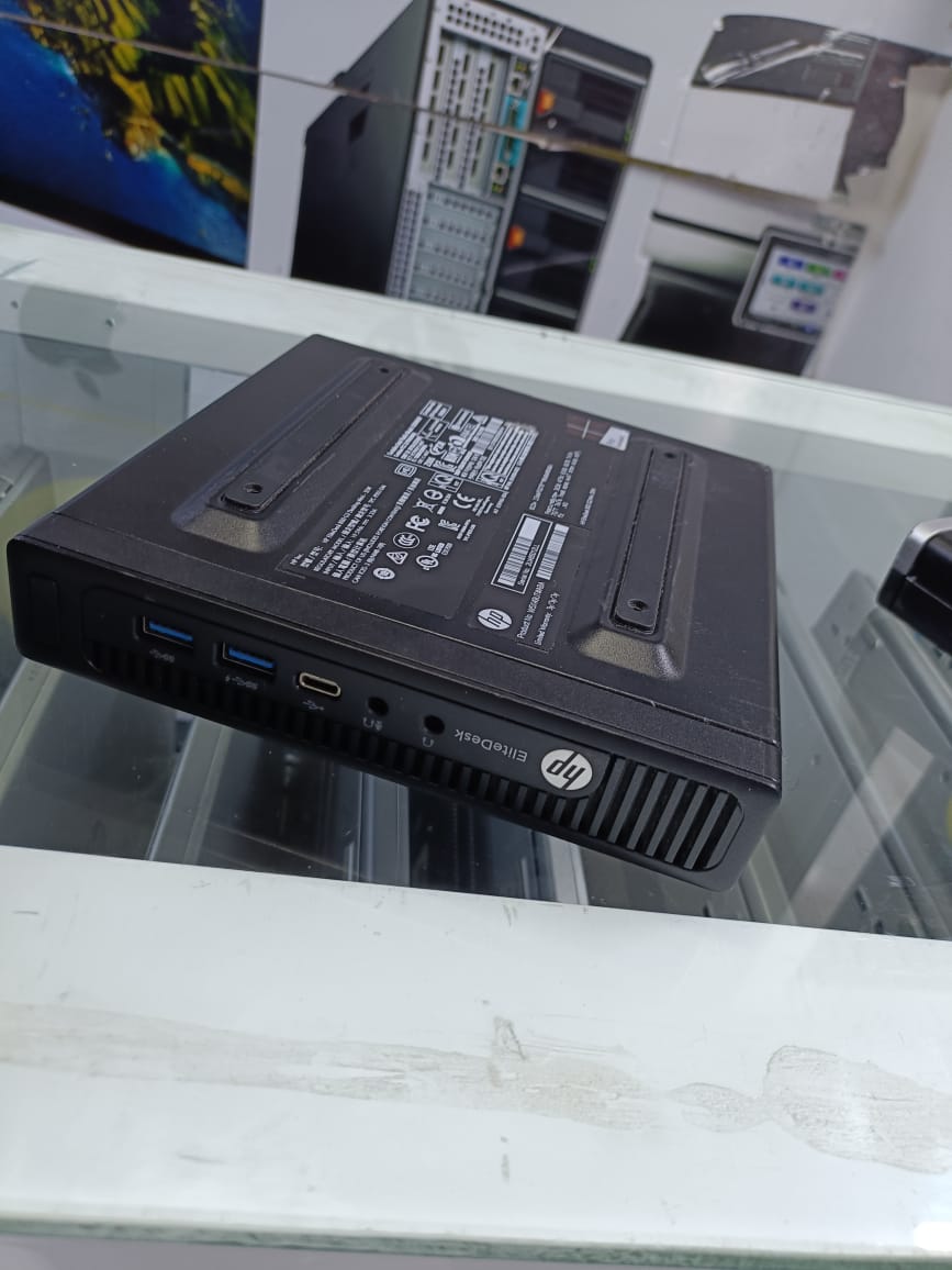 REFUBLISHED HP ELITEDESK 800 G2  DESKTOP COI7 6TH GENERATION 8 GB RAM 256 GB SSD. Solid choice for business or home office use, offering reliable performance in a compact form factor.