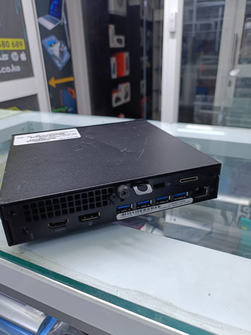 REFUBLISHED DELL 7040 COI5 MINI DESKTOP COI5 6TH GENERATION 8GBRAM 256GBSSD
 Features a compact design, ideal for users with limited desk space.