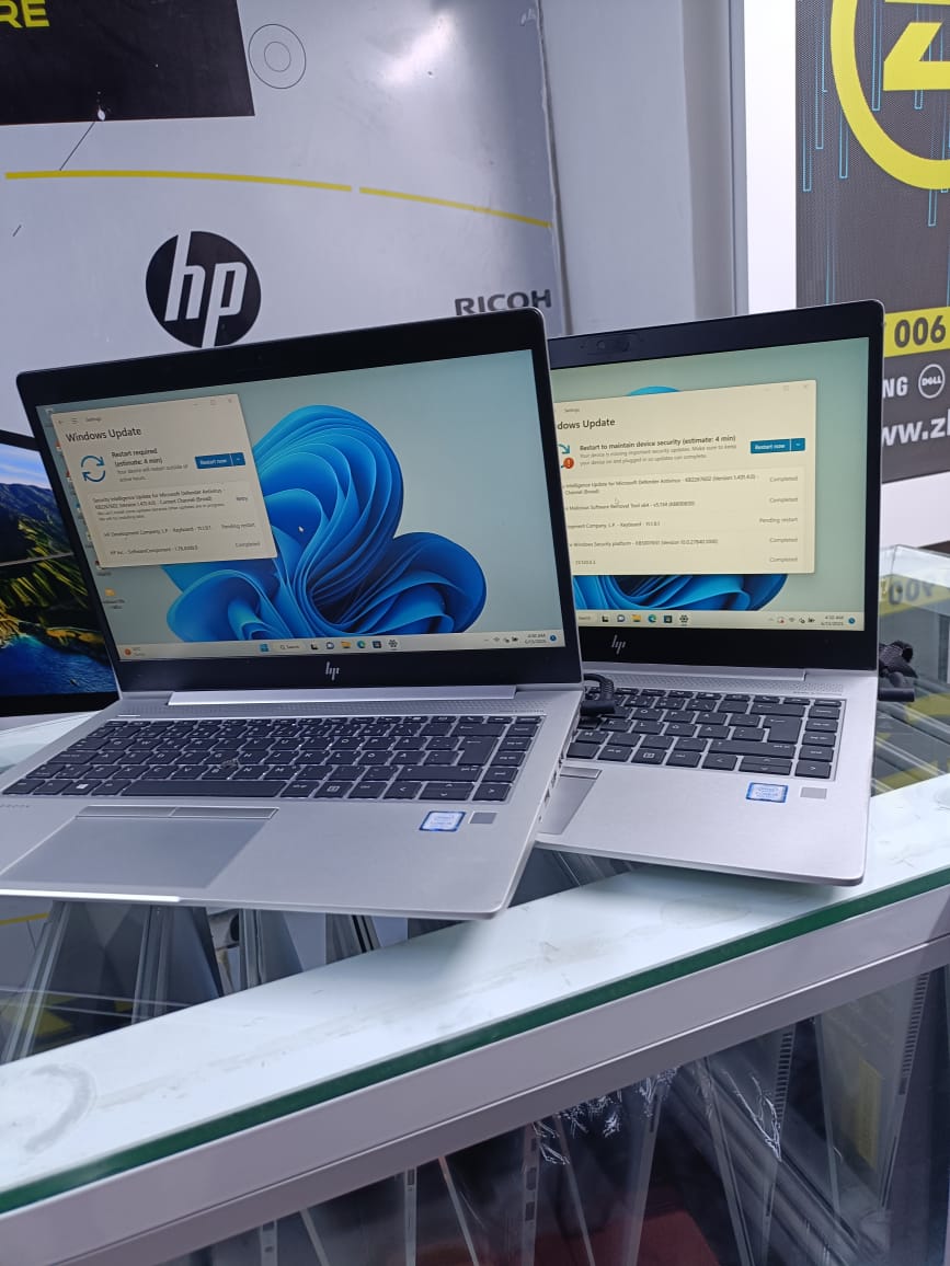 HP ELITEBOOK 840 G6 8TH GENERATION 8GBRAM 256GBSSD
 HP EliteBook 840 G6 is a premium 14-inch business laptop designed for professionals who demand performance, reliability, and security on the go