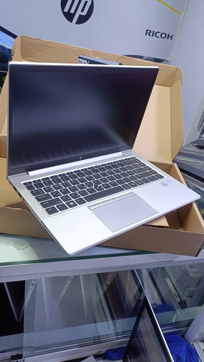 HP EliteBook 840 G7 Intel Core i7-10510U 16GB RAM 512GB SSD (10th Generation) 14″ Full HD Windows 11 Pro Silver: