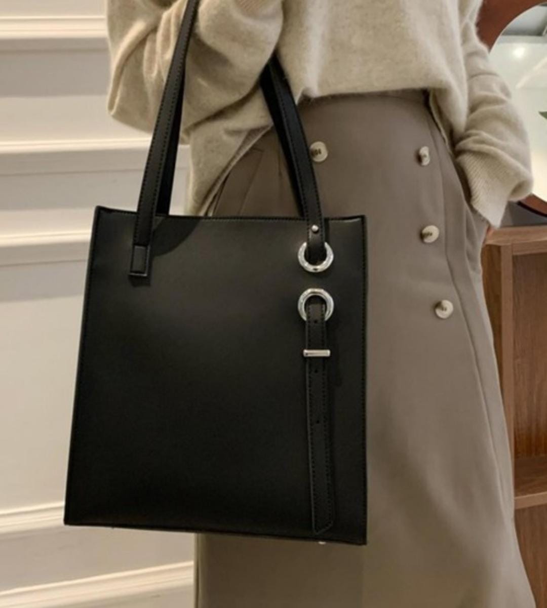 Large Capacity Ladies leather handbags, Women Laptop Handbag travel vacation bag weekend bag.