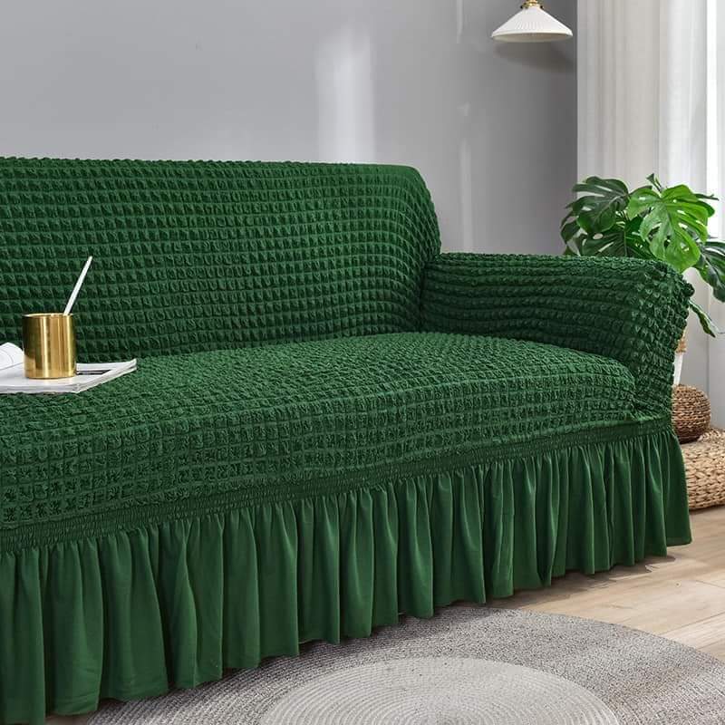 🔅🔅🔅 IMPORTED LOOSE COVERS – 5 SEATER SET 🔅🔅🔅 🔥 PRICE DROP ALERT! 🔥 Transform your living room in seconds with these elegant, stretch-fit loose covers – straight from Turkey! 🇹🇷 ✨ Perfect F