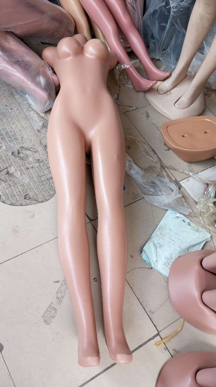 Good Quality Brown Female Full Body Female Mannequin / Dummy Armless