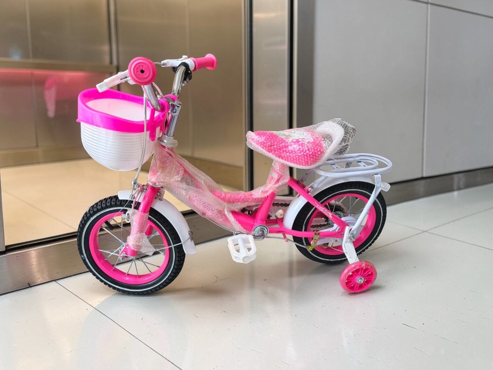 Lady Bird Girls Bikes –Size 12" – With trainer wheels, suitable for ages 2-3 years