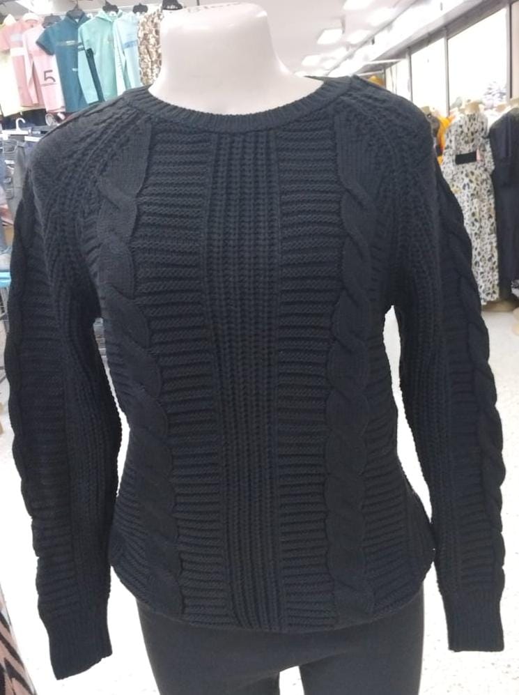 LADIES BEST QUALITY SWEATERS FASHIONABLE AND STYLISH FOR ALL SEASONS.