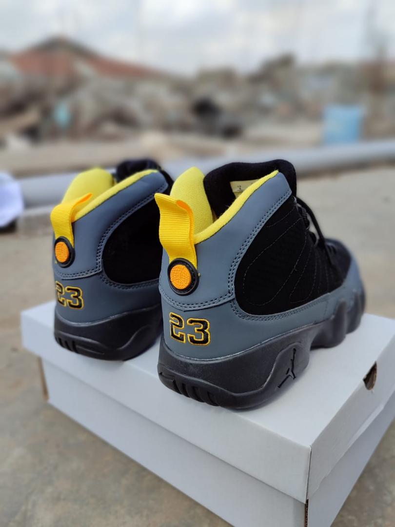 Air Jordan 9 – Authentic & Stylish

Step up your sneaker game with the original Air Jordan 9, a perfect blend of heritage, comfort, and performance.