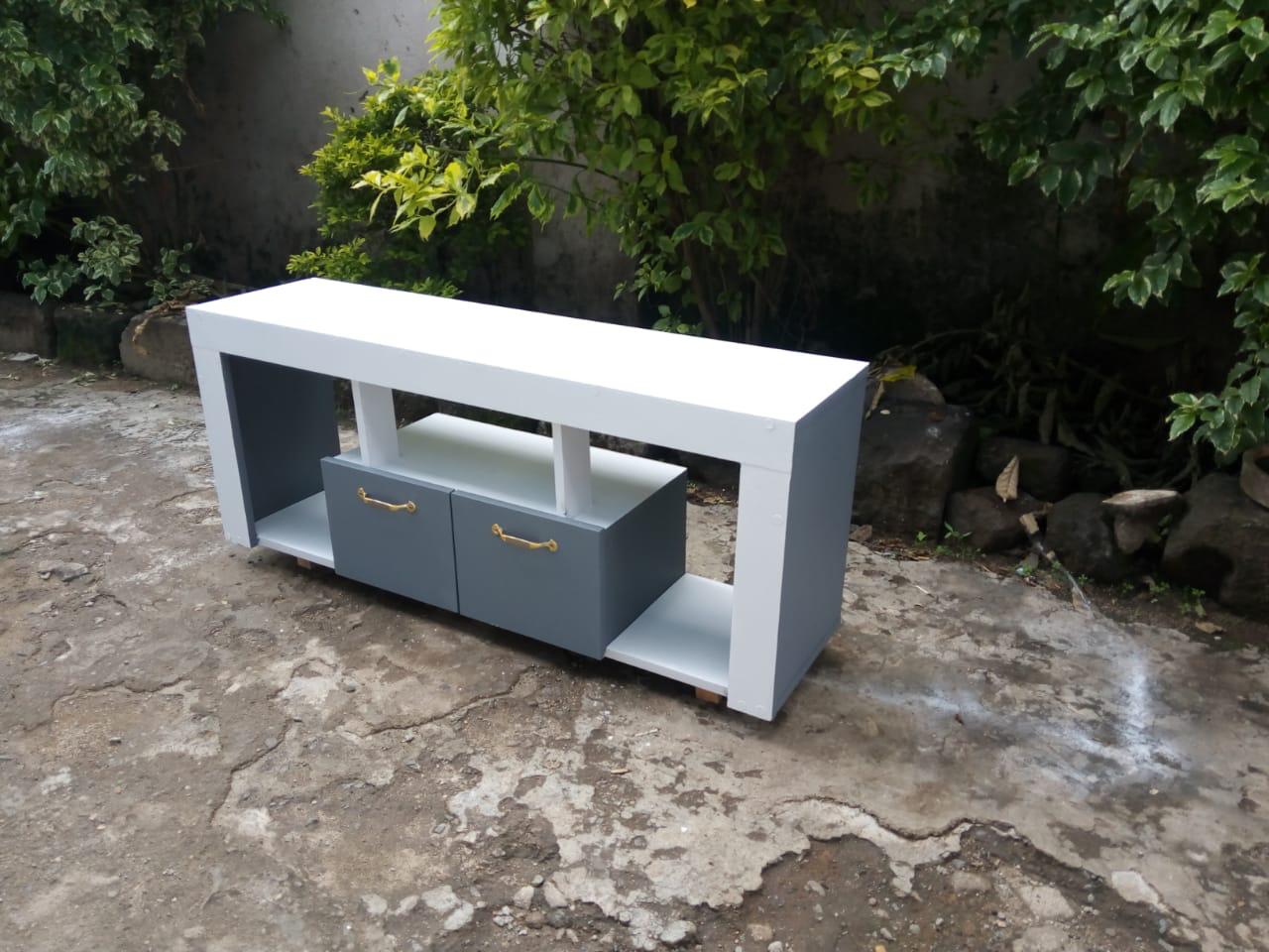 Tv Stand 120cm×32cm×60cm White With Shades Of Grey On The Sides And The Drawer, Well Crafted, Made Of Laminated Chipboard/MDF, With A Closed Cabinet for storage