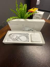 Apple 85W MagSafe 2 Power Adapter (for MacBook Pro with Retina display)