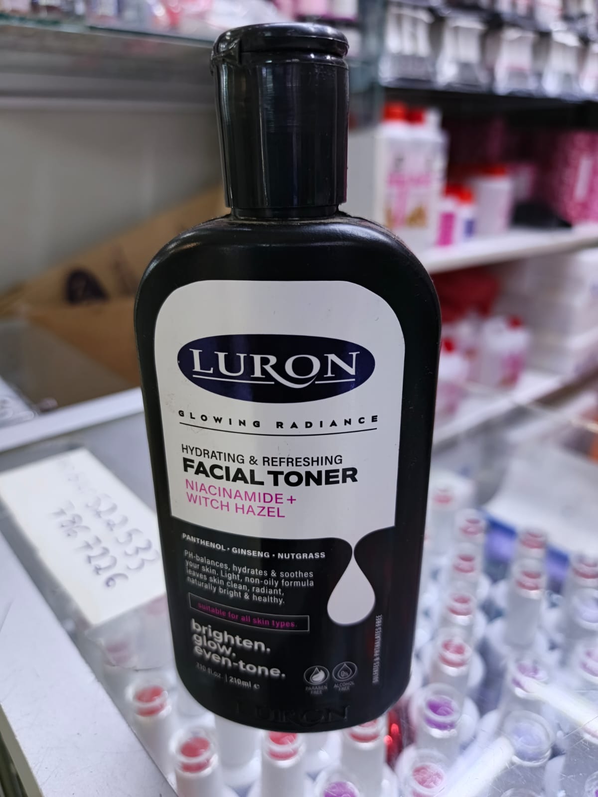 Luron Niacinamide Hydrating Facial Toner 210ml Alcohol-free Facial Toner pH-balances, Hydrates, Refreshes Brightens Glow Even Tone Soothes your skin