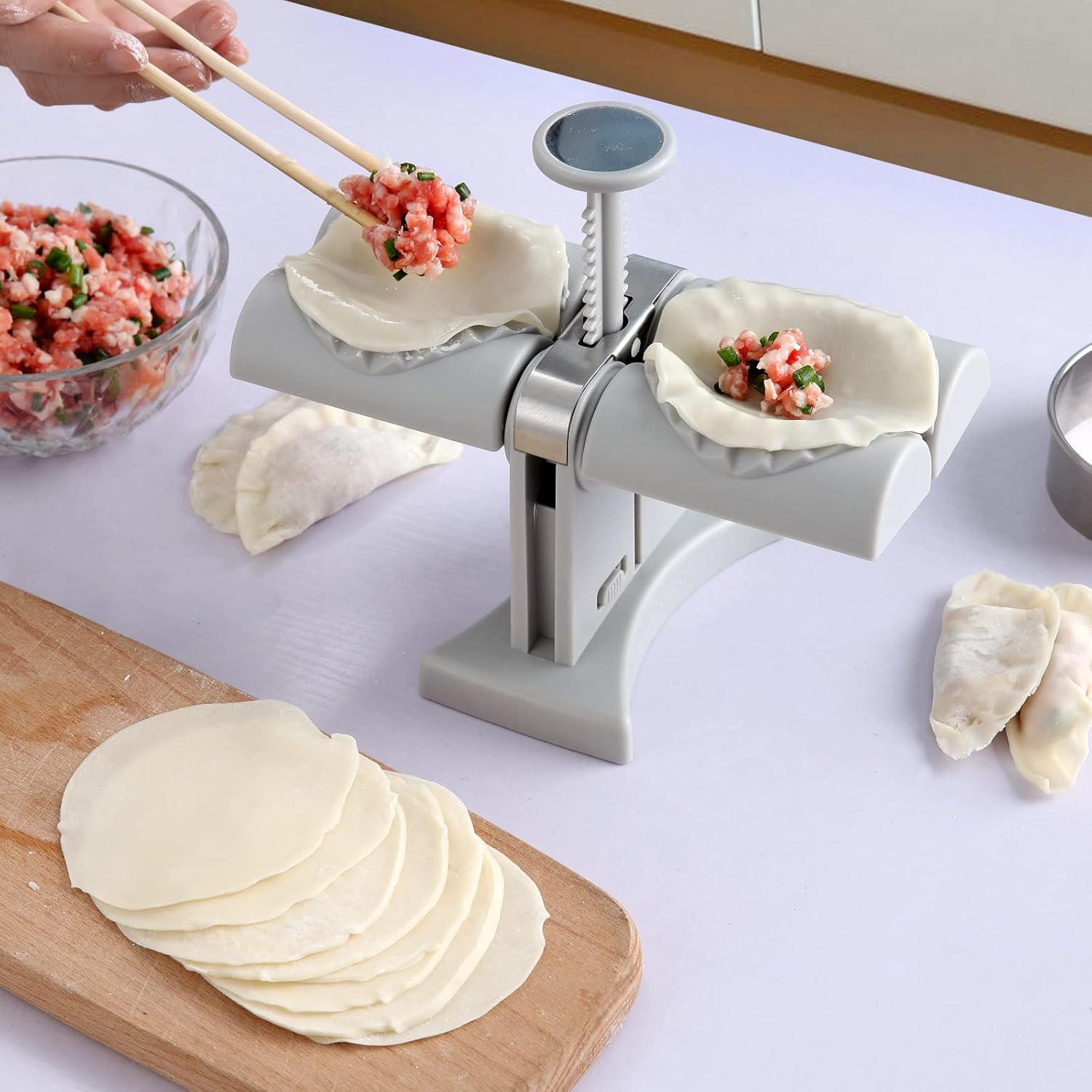 Automatic Dumpling Maker Mold, Dumpling Maker Machine Household Double Head Empanada Maker Press Convenient dumpling tool, Making Dumplings Quickly, Wrap Two at a Time