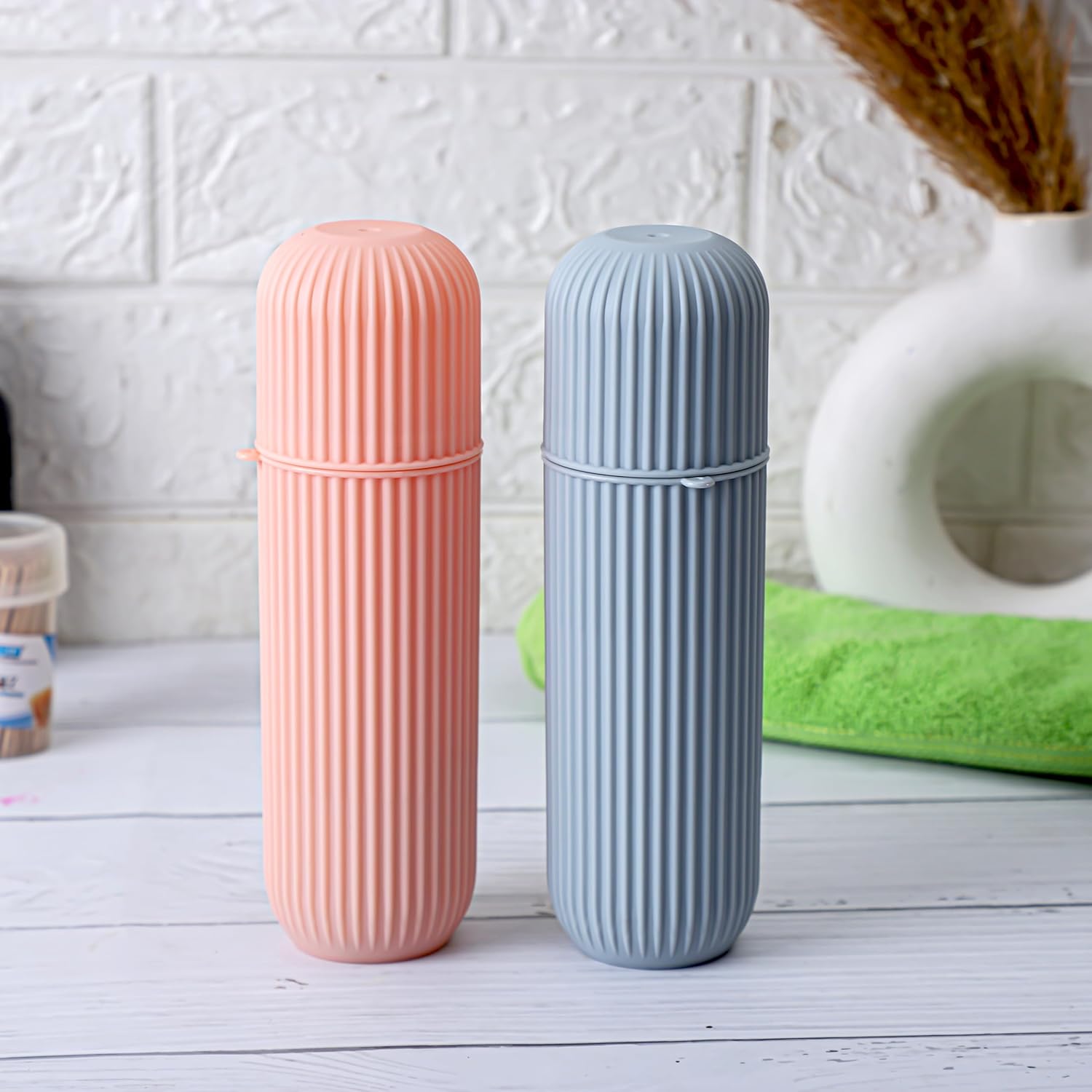 2Pc Capsule Shape Travel Toothbrush Toothpaste Case Holder Portable Toothbrush Storage Plastic Toothbrush Holder