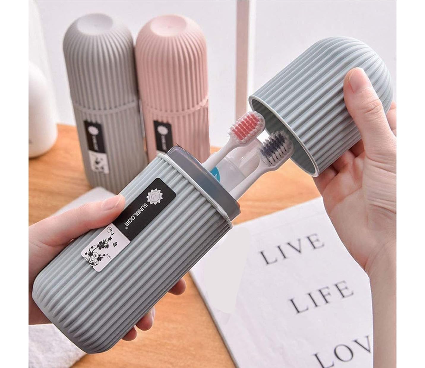 2Pc Capsule Shape Travel Toothbrush Toothpaste Case Holder Portable Toothbrush Storage Plastic Toothbrush Holder