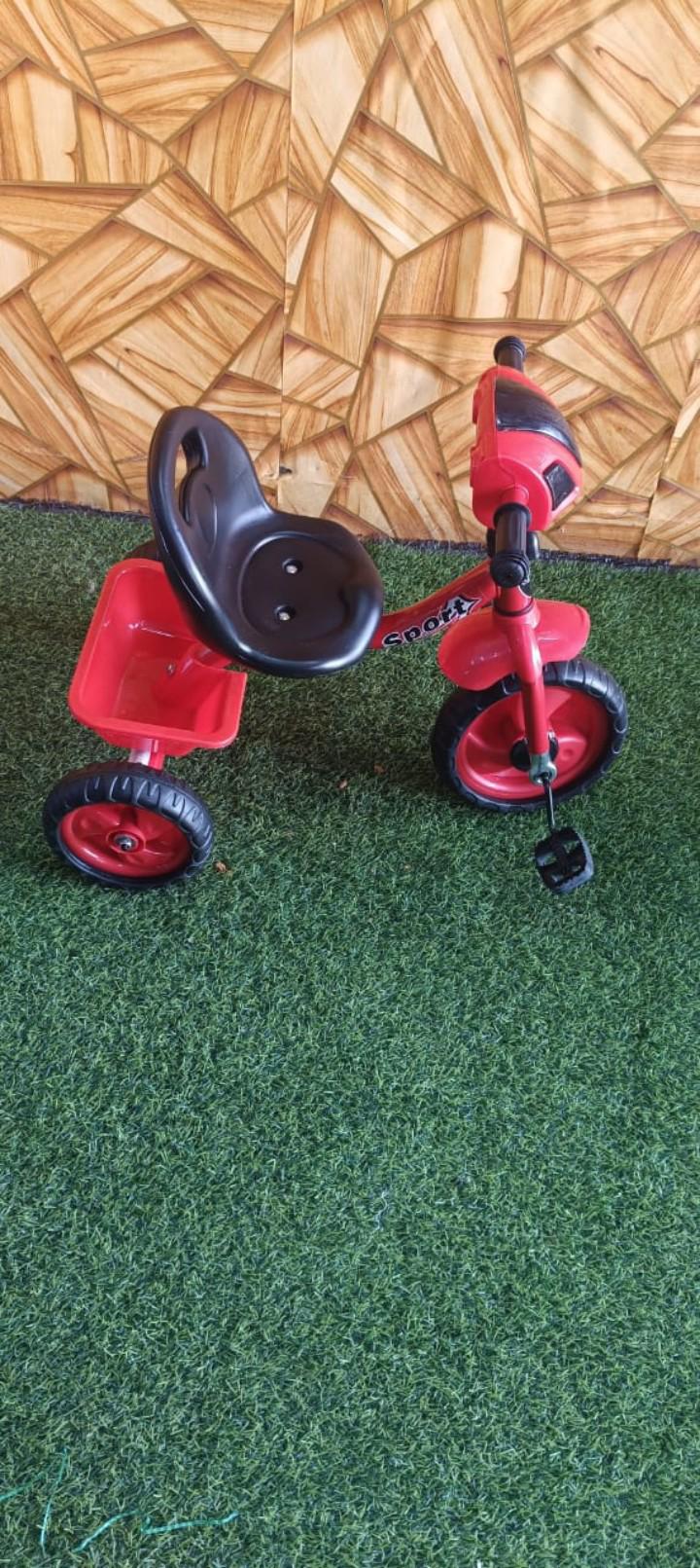 KIDS TRICYCLES 3 WHEELS KIDS BICYCLES SMALL KIDS TRICYCLES WITH A BASKET