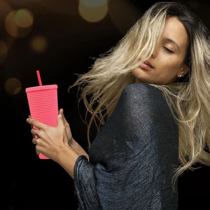 1000ml Plastic tumbler ,Large Capacity Water Cup Fully Studded Matte Tumbler Reusable Plastic Cup with Wide Opening Leak-Proof Lid Straw