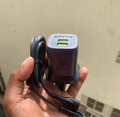 NEW!!! Amaya AD036 USB SMART CHARGER. Amaya 3.1A 2 usb smart charger with free micro fast charging cable
