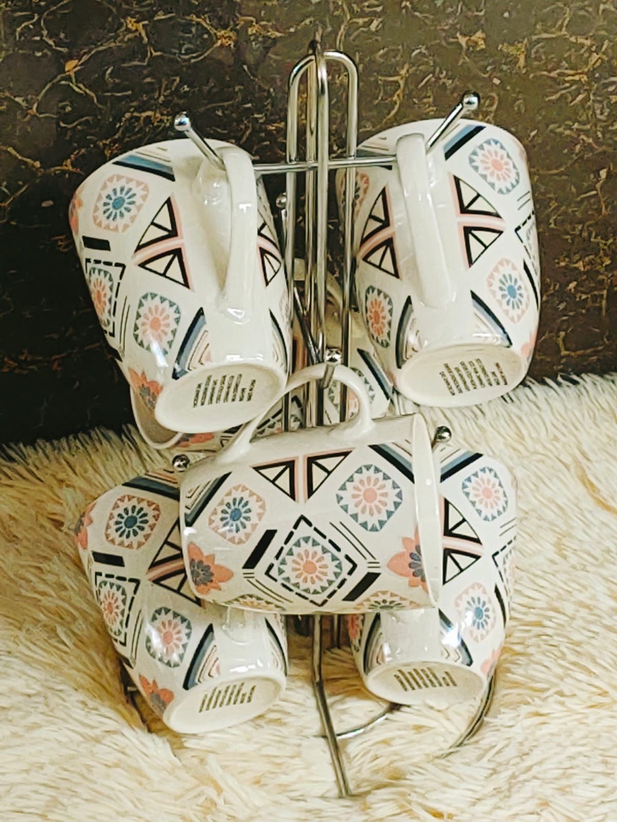 Elegant Silver Stainless Steel Cup Stand – 6-Mug Tree Holder for Kitchen Counter, Coffee Station/Dining Table – Space-Saving Vertical Organizer, Rust-Resistant Durable Metal with Sleek Chrome Finish