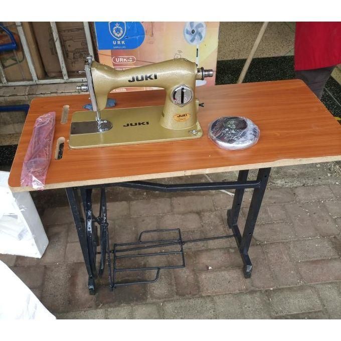 Juki SEWING MACHINE WITH STAND
