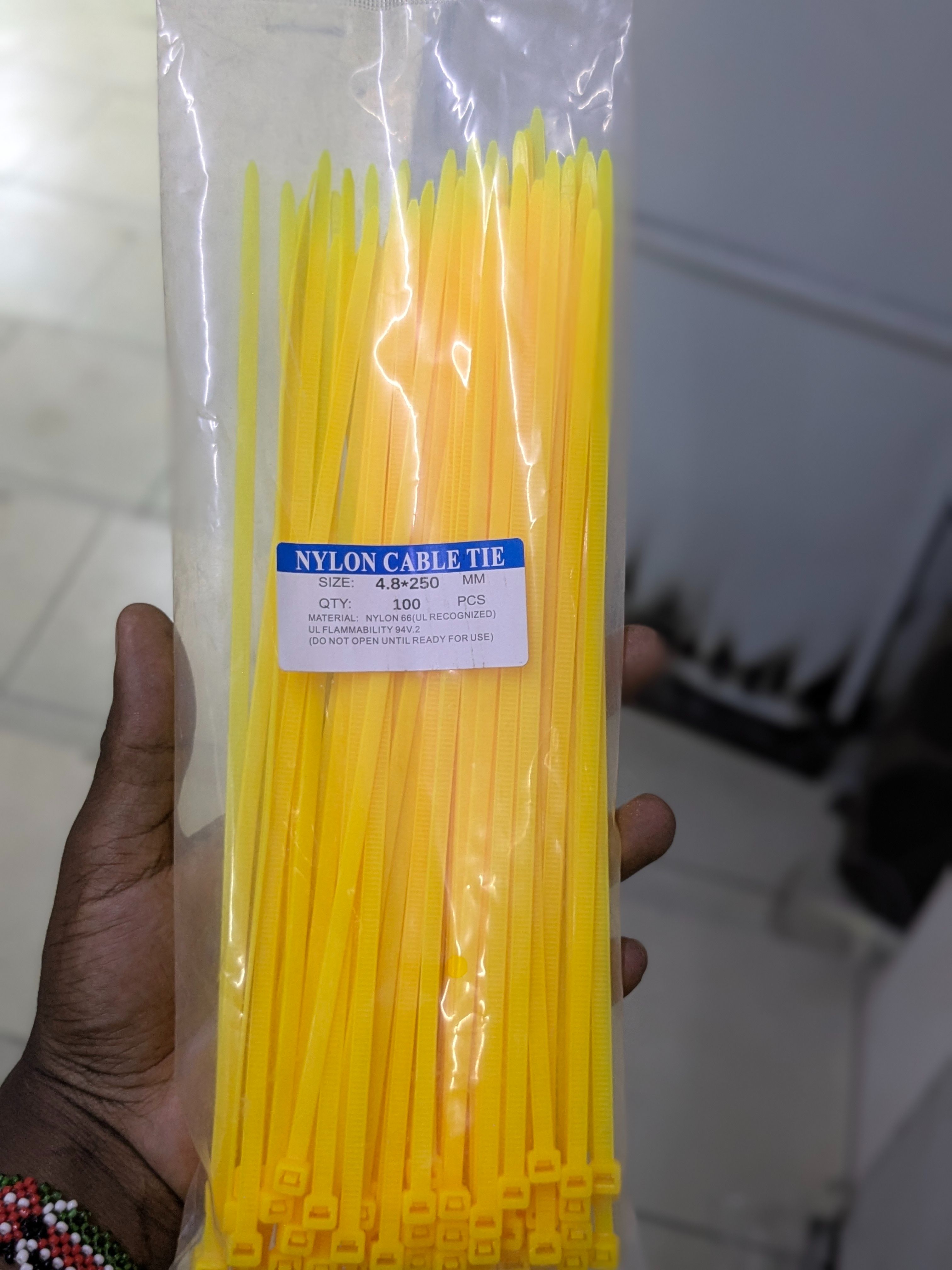 100 PCS Self Locking Cable Ties ( Tie-wrap )