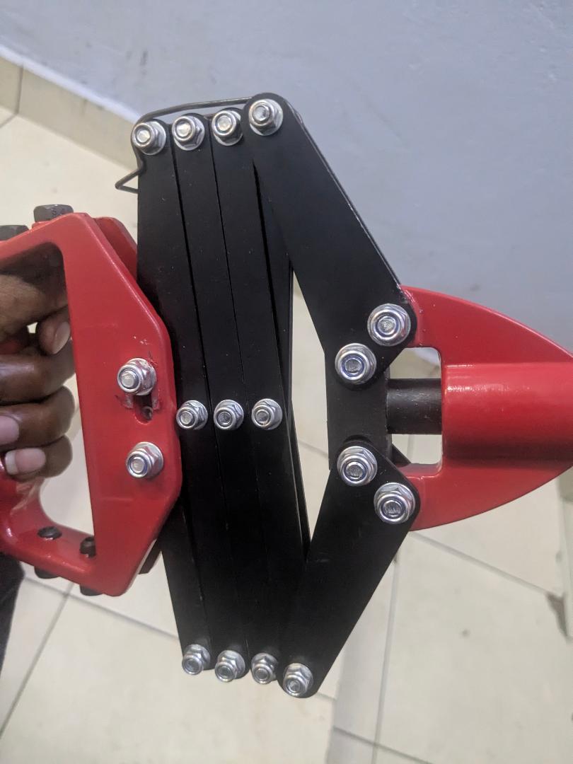 Blind Rivets (5×12mm (500 Pcs) + Heavy-Duty Riveting Gun