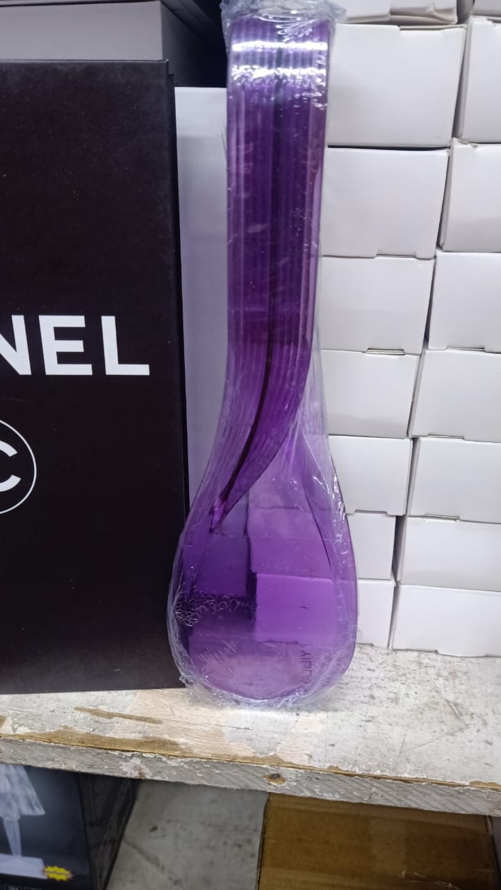 ACRYLIC BED SPREAD TOOL BED SHEET TUCKER TOOL FOR MAKING YOUR BED - SHEET TUCKER TOOL TO HELP PROTECT YOUR BACK, NAILS & MORE - TUCKER FOR FITTED AND FLAT SHEETS AND DUVETS - MATTRESS TUCKER TOOL PADD