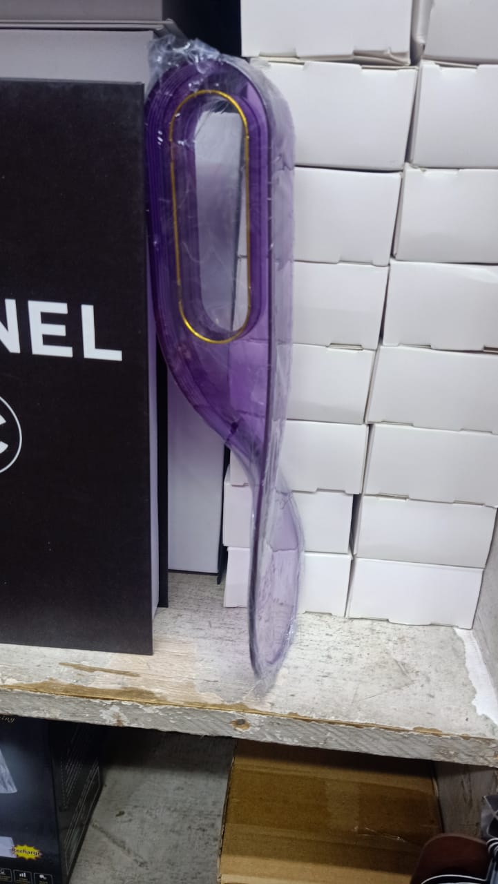 ACRYLIC BED SPREAD TOOL BED SHEET TUCKER TOOL FOR MAKING YOUR BED - SHEET TUCKER TOOL TO HELP PROTECT YOUR BACK, NAILS & MORE - TUCKER FOR FITTED AND FLAT SHEETS AND DUVETS - MATTRESS TUCKER TOOL PADD